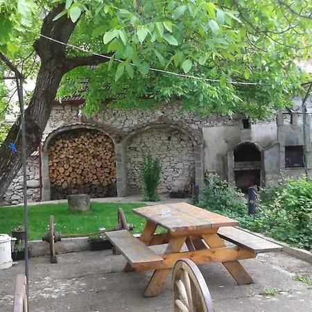 Vila Ilinden Dihovo * Bitola